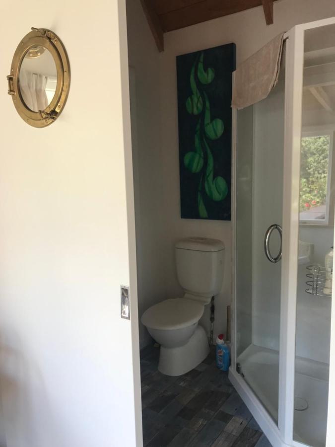 Waterfront Bed And Breakfast Picton Ngoại thất bức ảnh